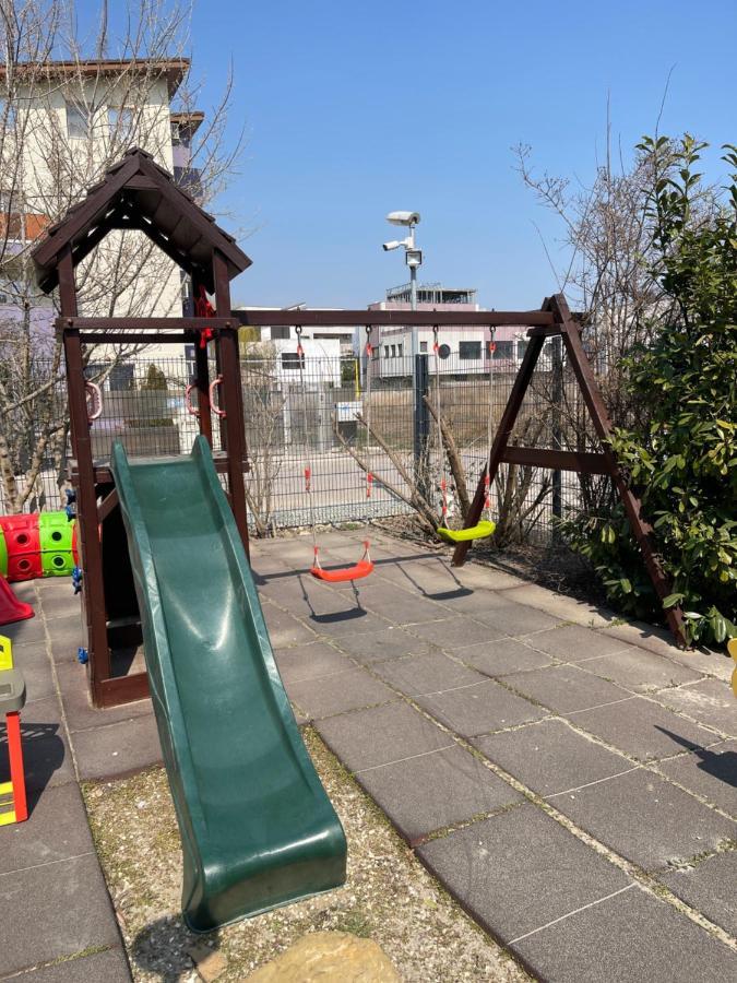 Отель Ametist Casa Leului Нэводари Экстерьер фото